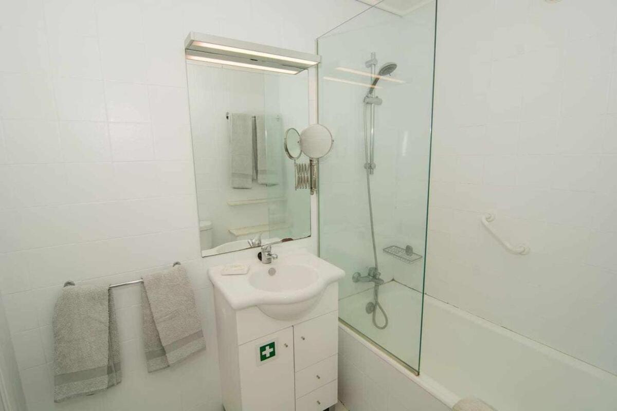 Apartament Cliff View III - Sea View + Pool + Wifi Funchal  Zewnętrze zdjęcie